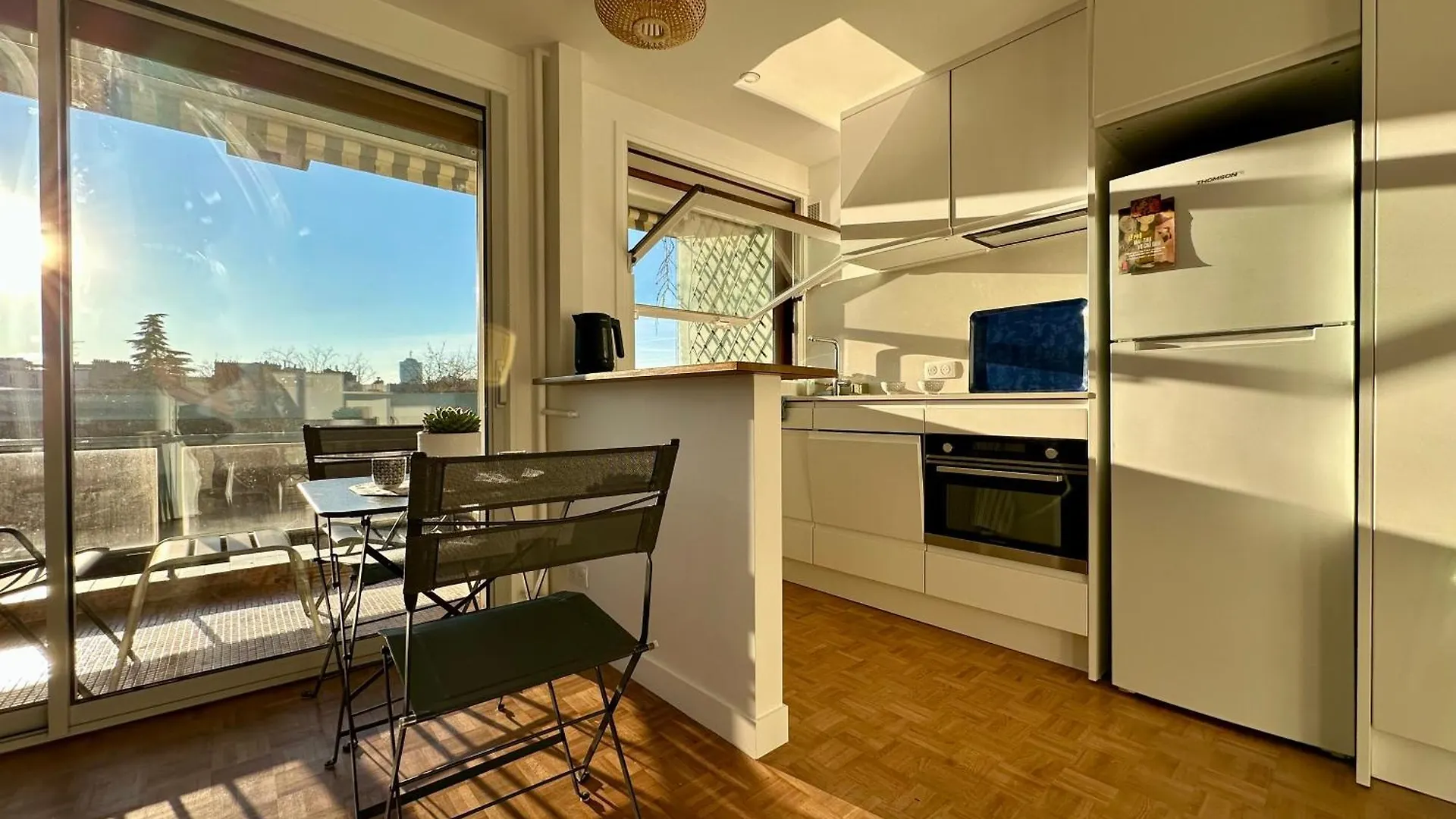 Apartmán Mobility Lease- Sunny Studio With Large Balcony, Park View At Paris 15