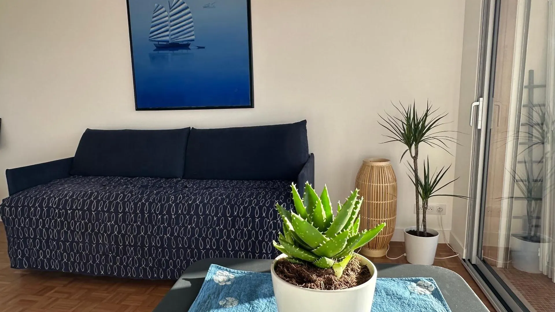 Mobility Lease- Sunny Studio With Large Balcony, Park View At Paris 15 0*,  France