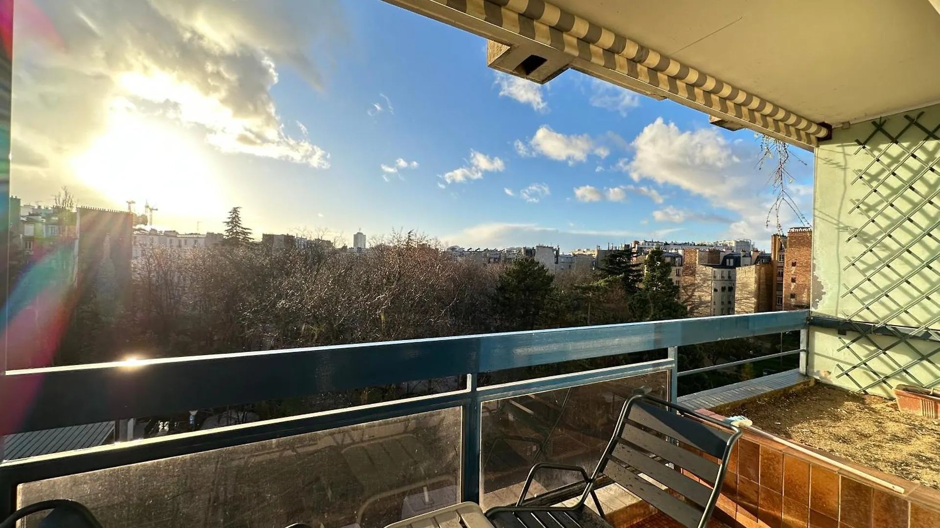 Apartment Mobility Lease- Sunny Studio With Large Balcony, Park View At Paris 15 France