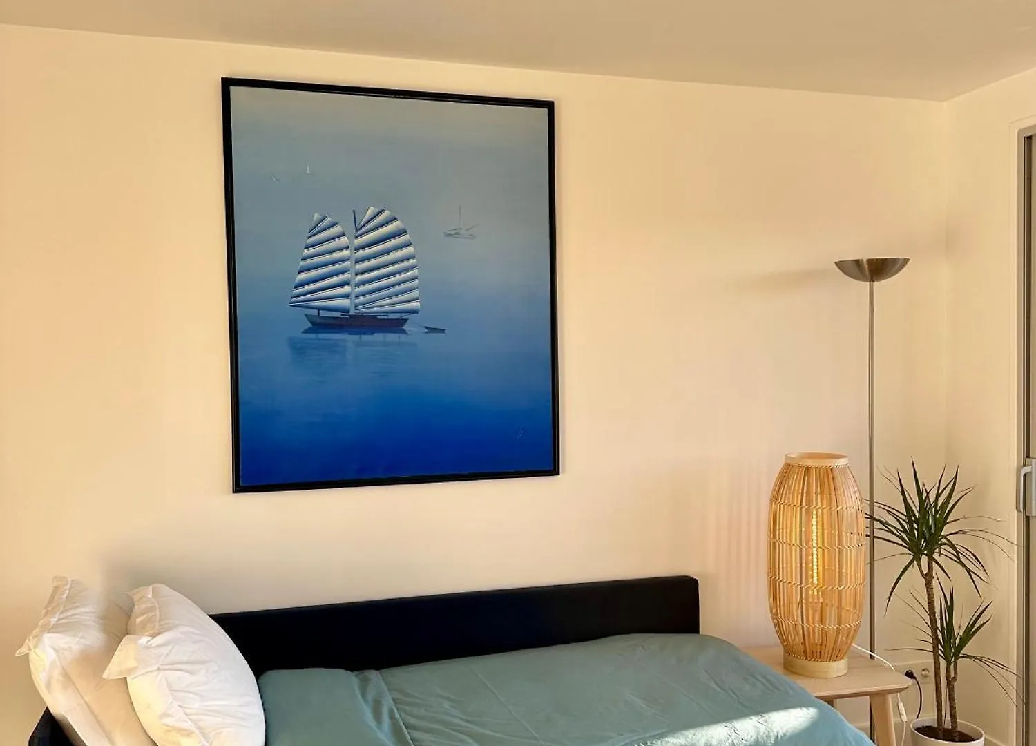 Apartment Mobility Lease- Sunny Studio With Large Balcony, Park View At Paris 15